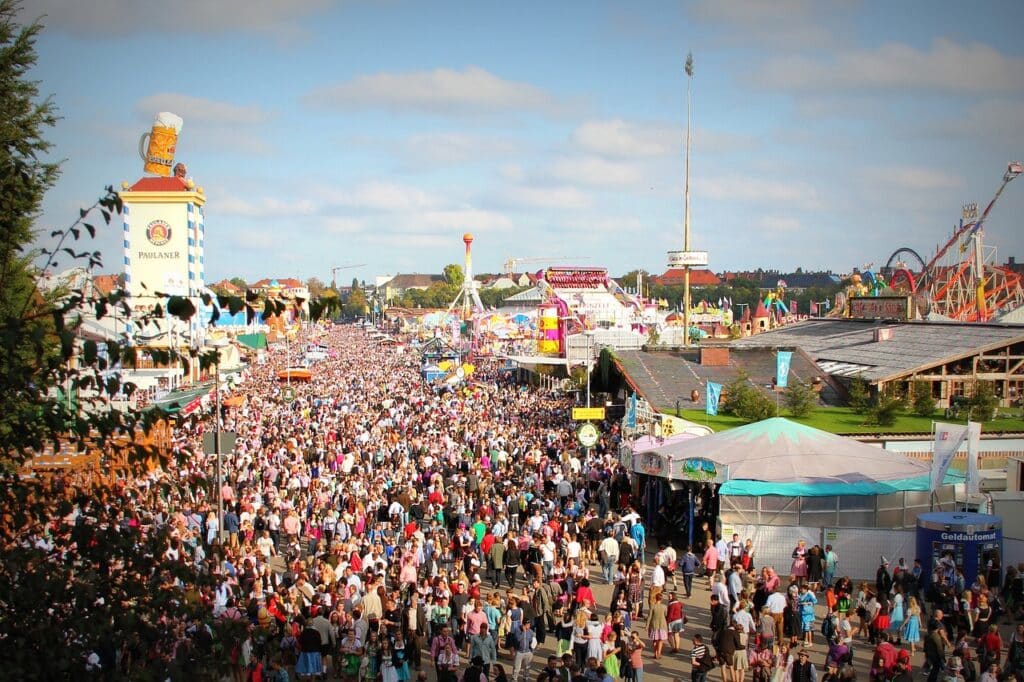 Oktoberfest Reservierung 2026 München